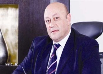 هشام شكري
