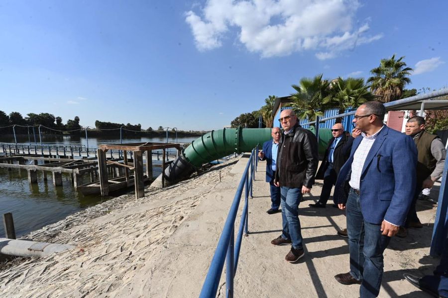 وزير الإسكان يتابع سير العمل بمحطة تنقية مياه شرب "الفسطاط" بطاقة تصميمية 1.1 مليون م3 يومياً 