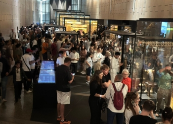 المتحف المصري الكبير يستقبل 18 ألف زائر بأول أيام افتتاحه للجمهور